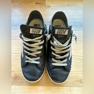 Golden Goose Superstar sneakers size 38. Black and silver glitter